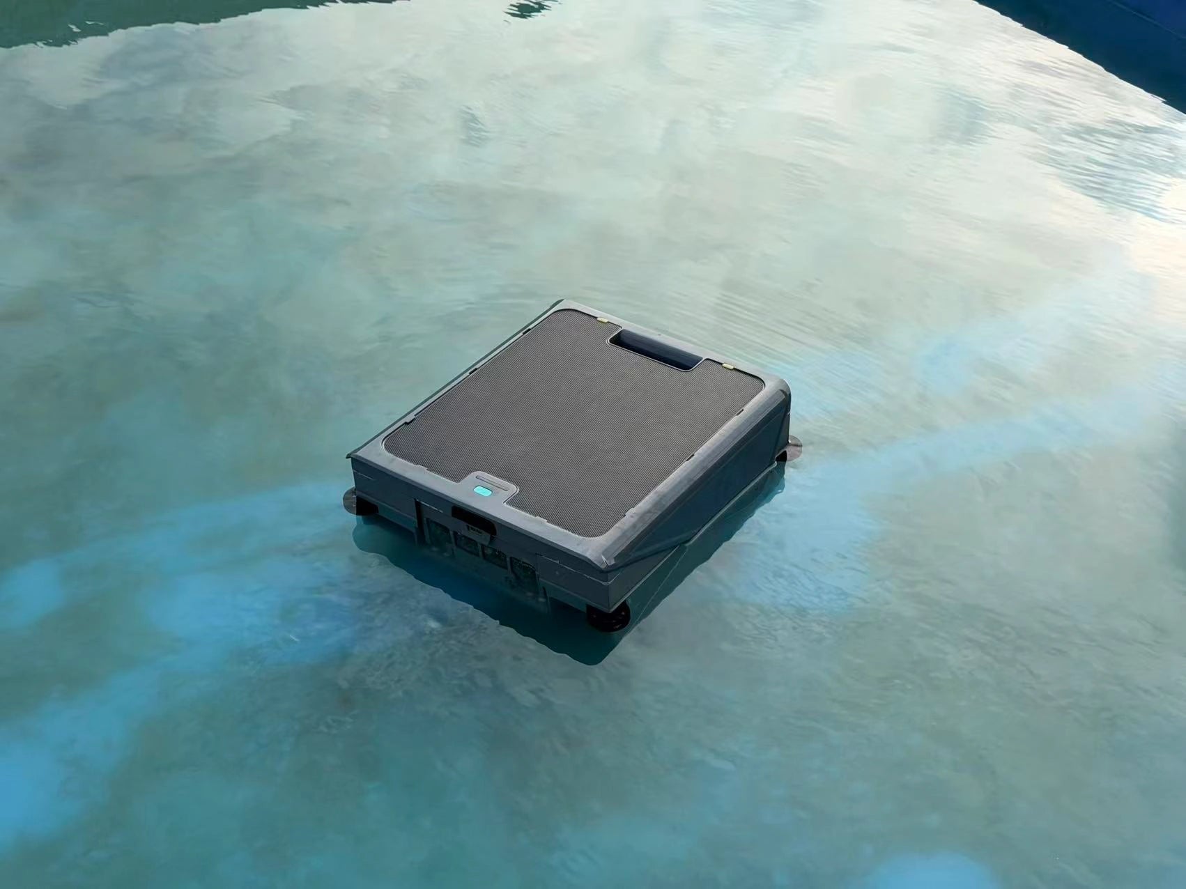 Hysheen Swimming Pool Cleaning Robot X2