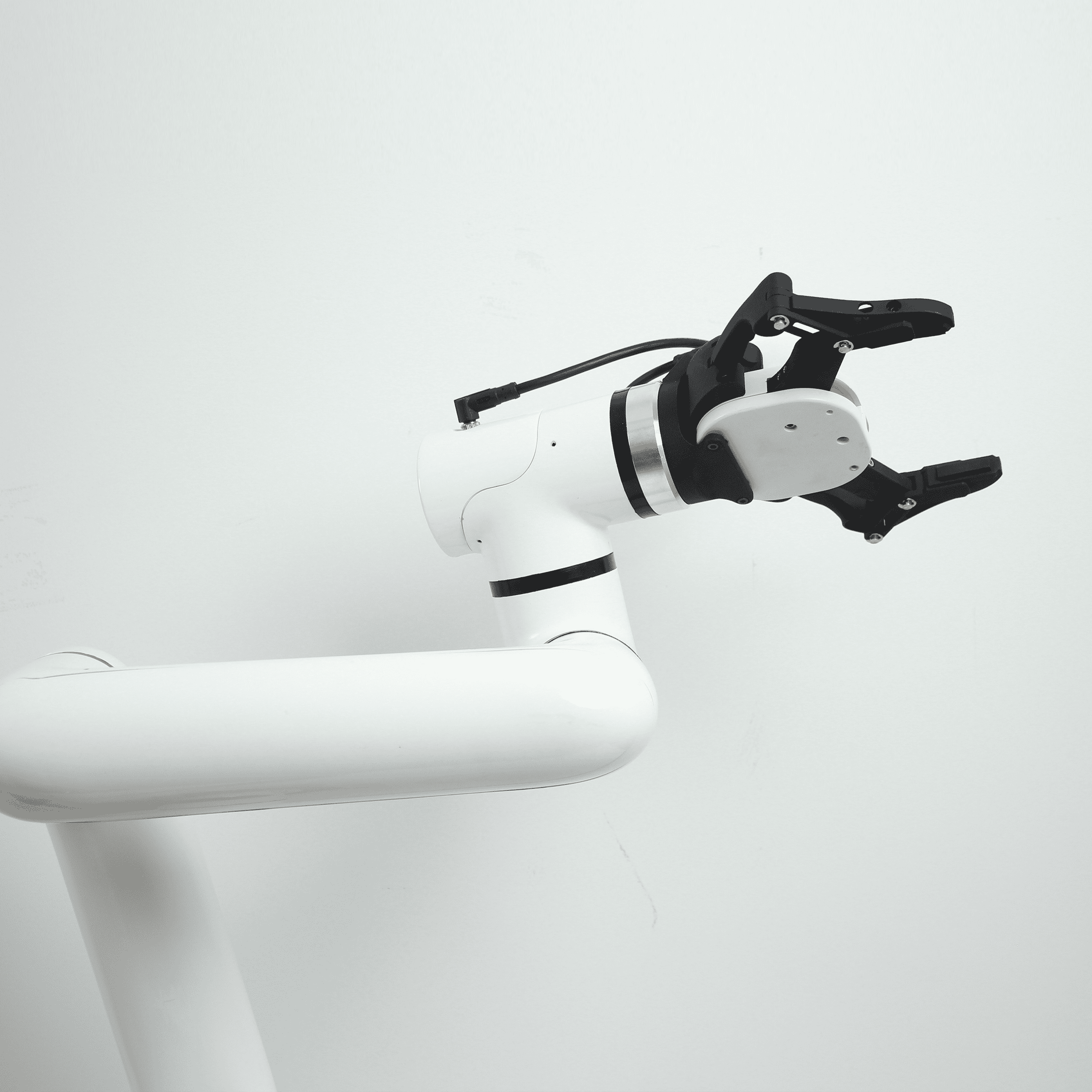 myCobot Pro Adaptive Gripper (Black&White) For myCobot 320, myCobot Pro 630